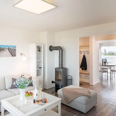 Maisonette-fewo-ostseeflair-by-seeblick-ferien-oro-erste-wasserreihe-e-saeule Apartament Olpenitz