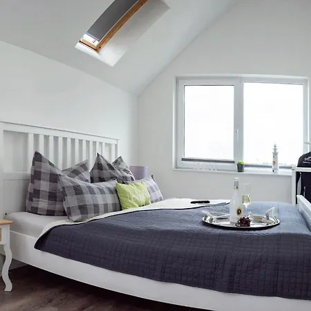 Maisonette-fewo-ostseeflair-by-seeblick-ferien-oro-erste-wasserreihe-e-saeule Appartamento